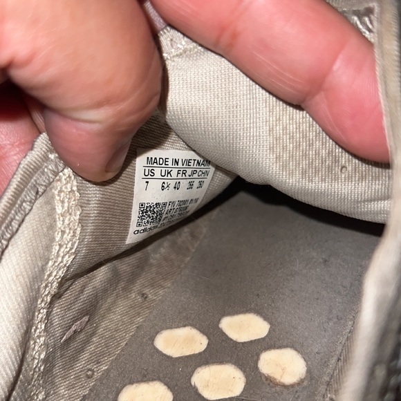 Adidas NMD R1 - Picture 5 of 10